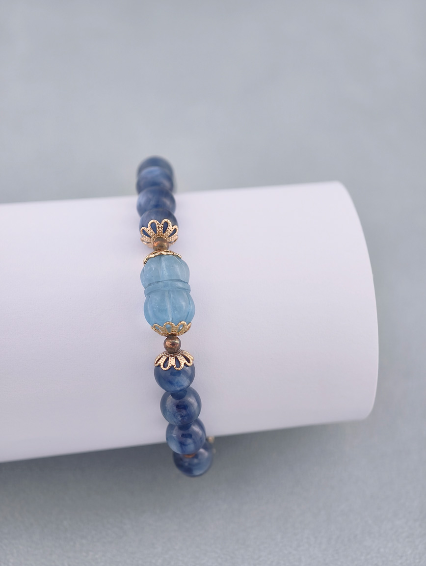 Natural Kyanite and Aquamarine Bracelet image