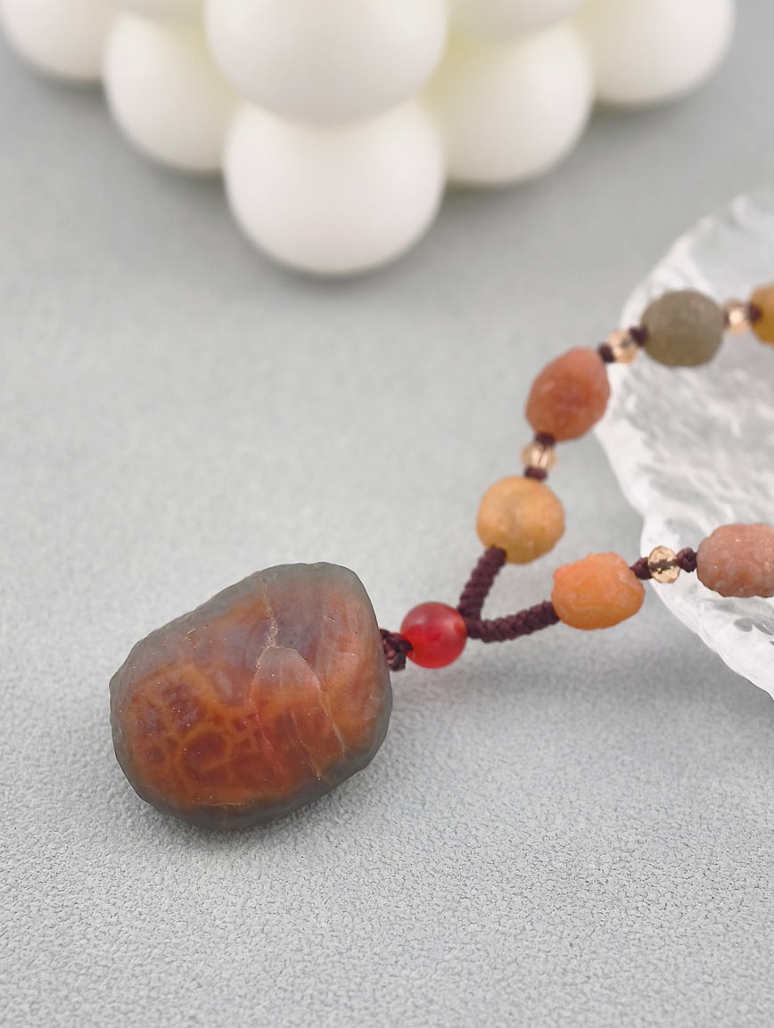 Natural Alxa Agate Necklace image