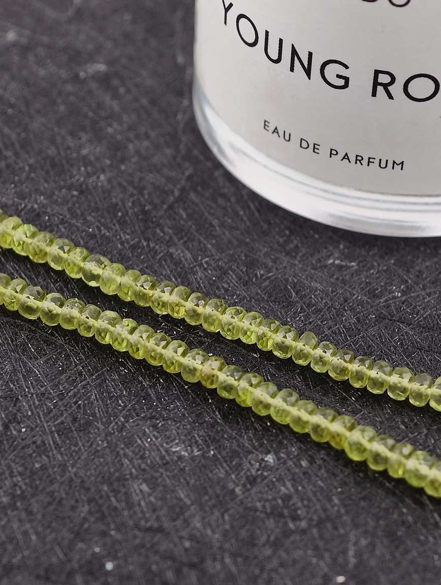 Freshwater Pearl and Peridot 14K Gold Inlaid Necklace image