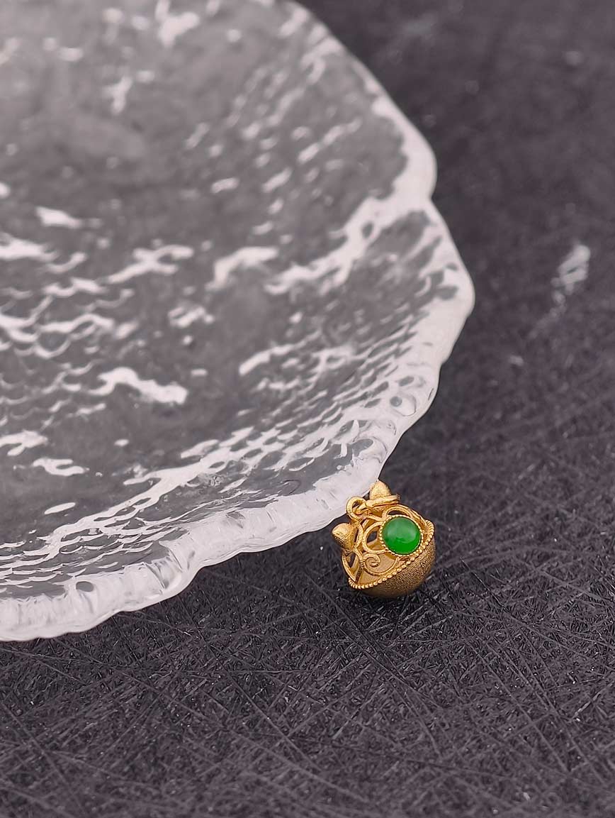 Jadeite Openwork Bell Cat Sterling Silver Pendant image