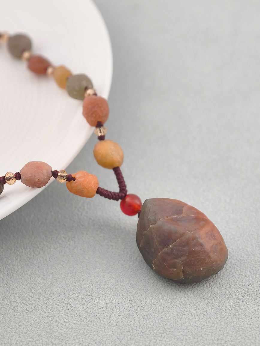 Natural Alxa Agate Necklace image
