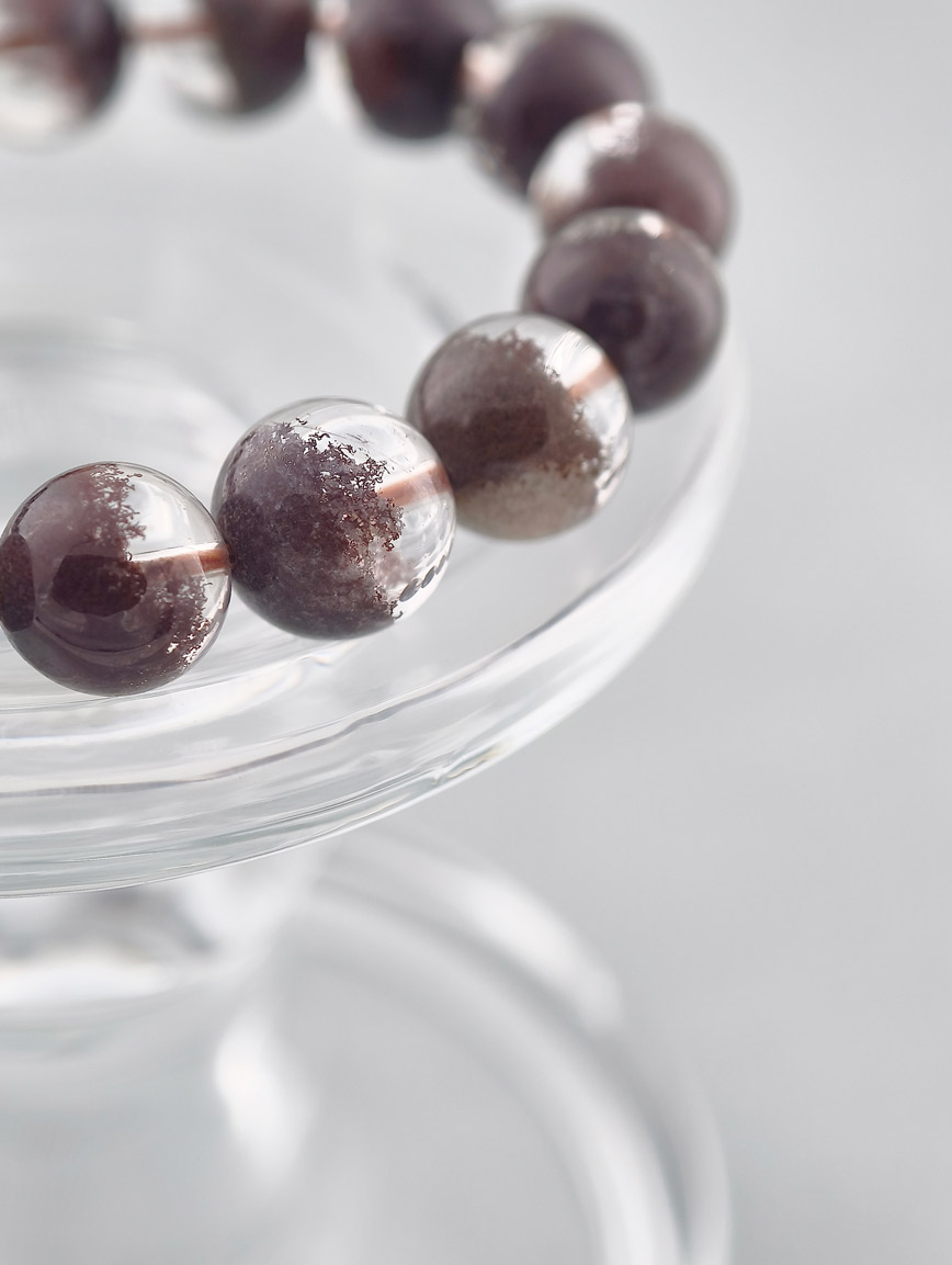 Natural Treasure Basin Red Phantom Bracelet image