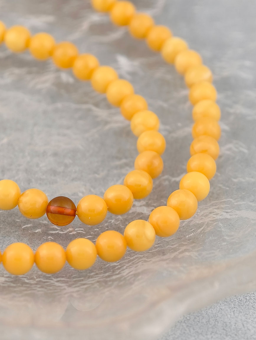Natural Beeswax and Amber Multi-Circle Bracelet image