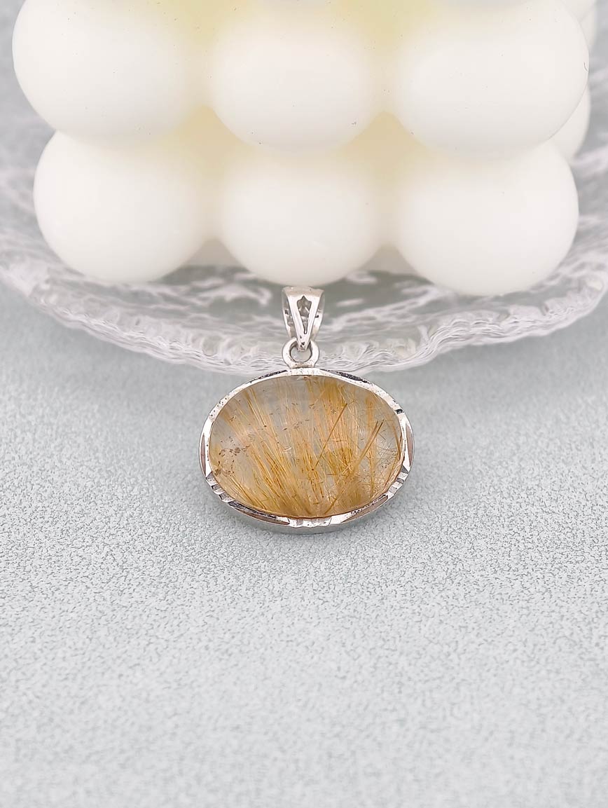 Natural Rutilated Quartz Simple Style Pendant image