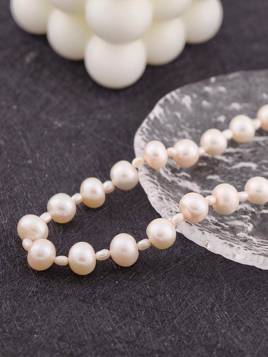 Natural Freshwater Pearl Necklace image