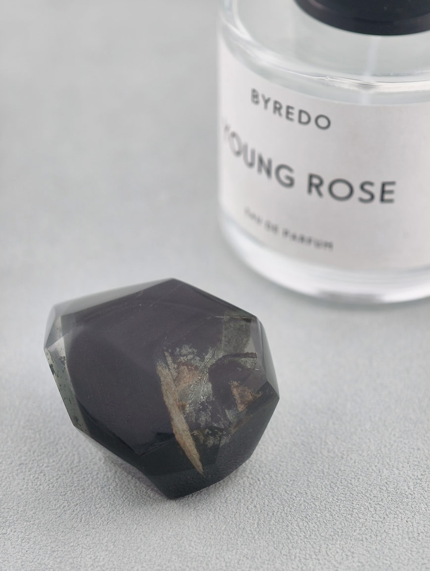 Natural Green Phantom Pyramid Column image