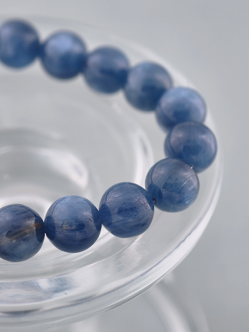 Natural Kyanite Bracelet image