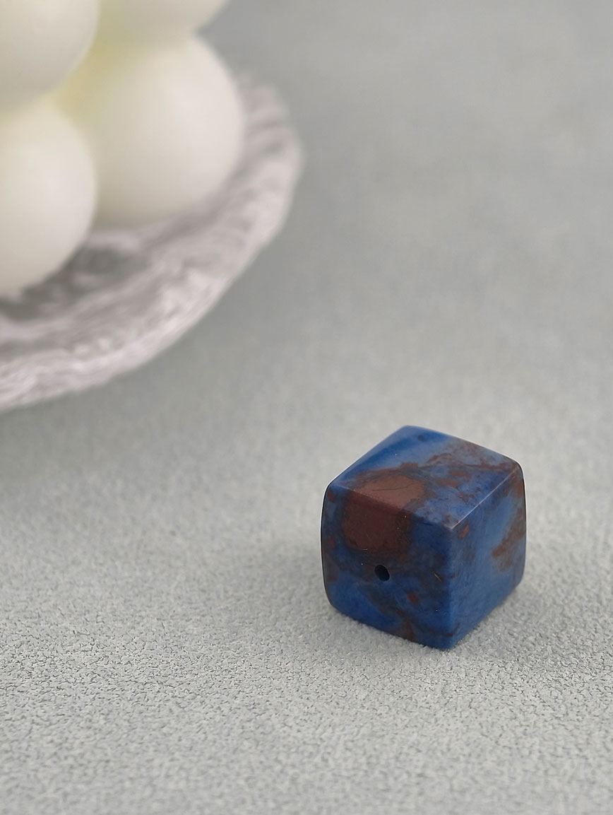 Natural Cosmic Blue Cube Sugilite DIY Accessory image