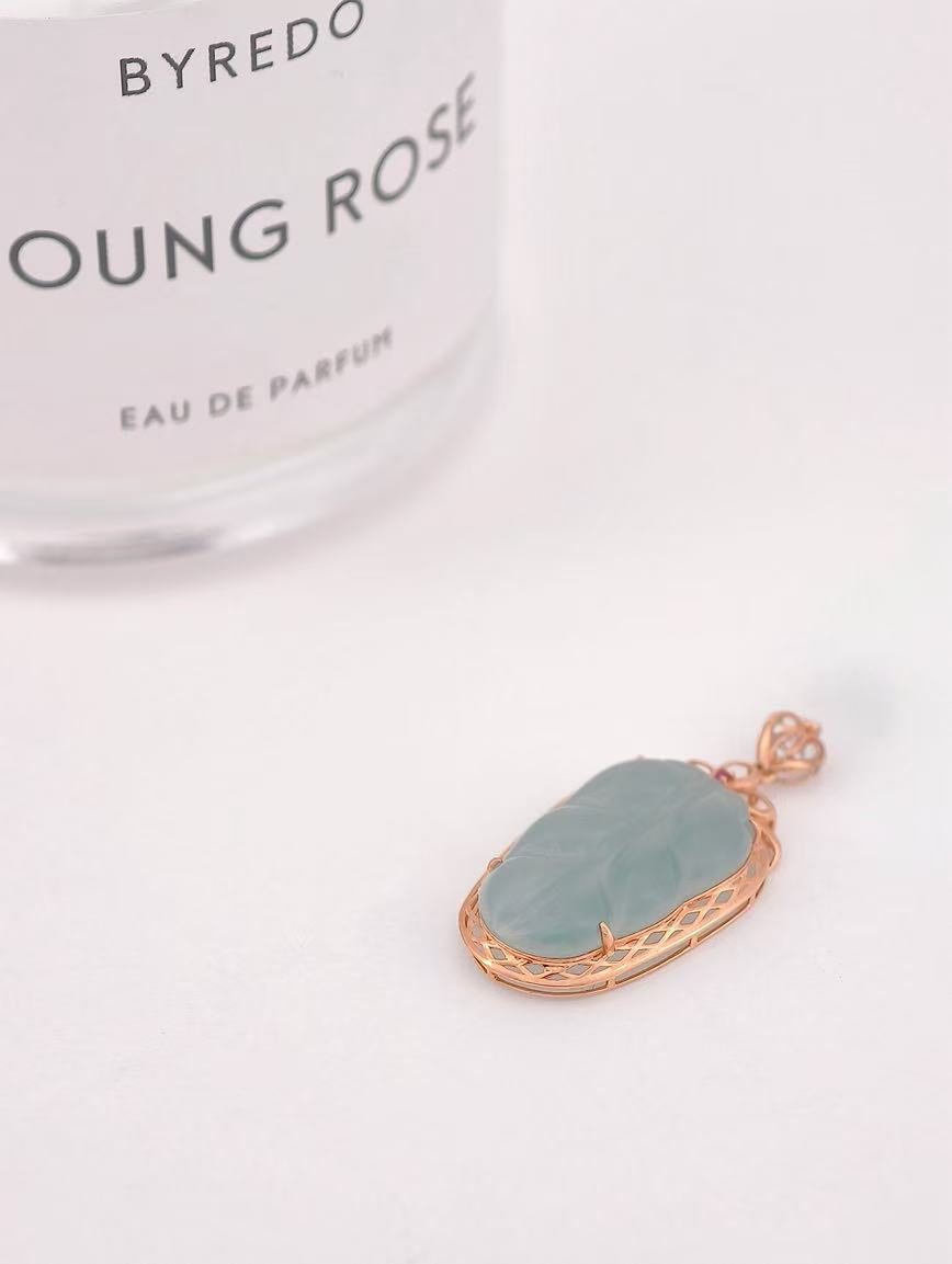 18K Gold Natural Blue Water Jadeite Pendant image