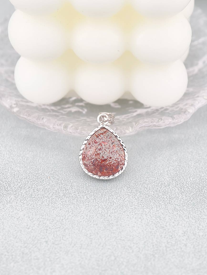 Natural Red Super Seven Pendant image