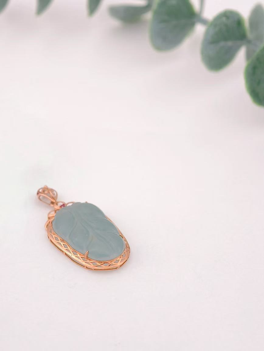 18K Gold Natural Blue Water Jadeite Pendant image