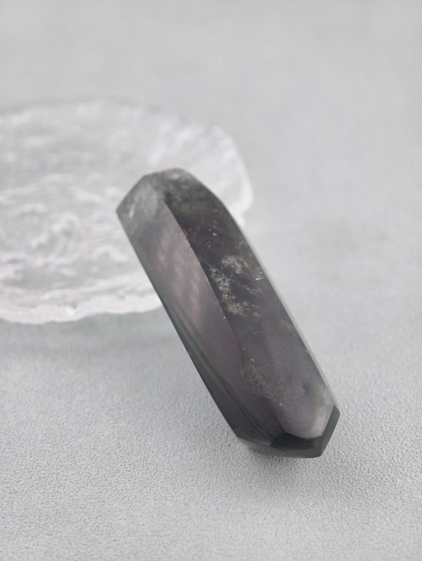 Top Grade Natural Green Phantom Crystal Column image