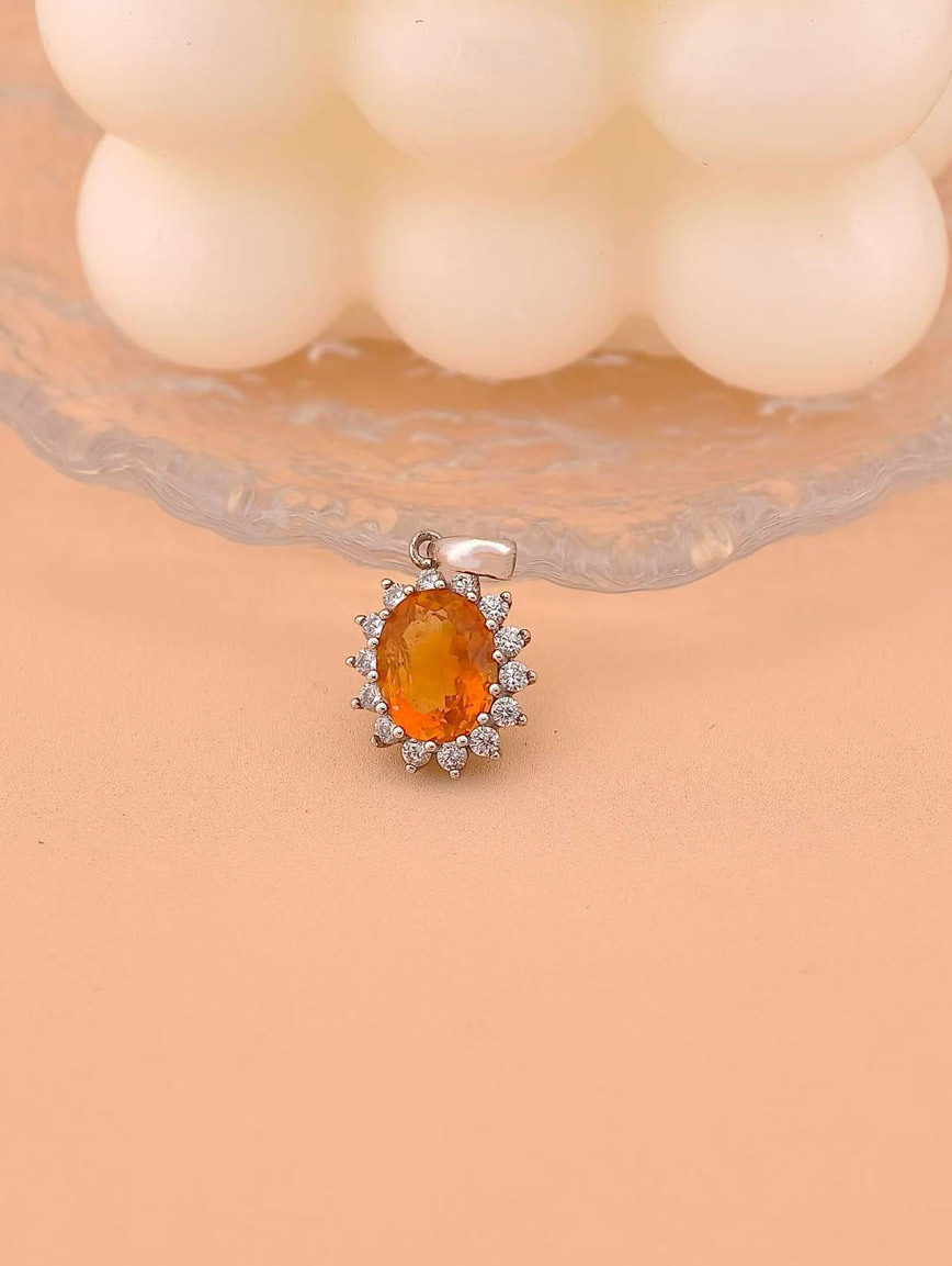 Luxurious Sparkling Citrine Sterling Silver Pendant image