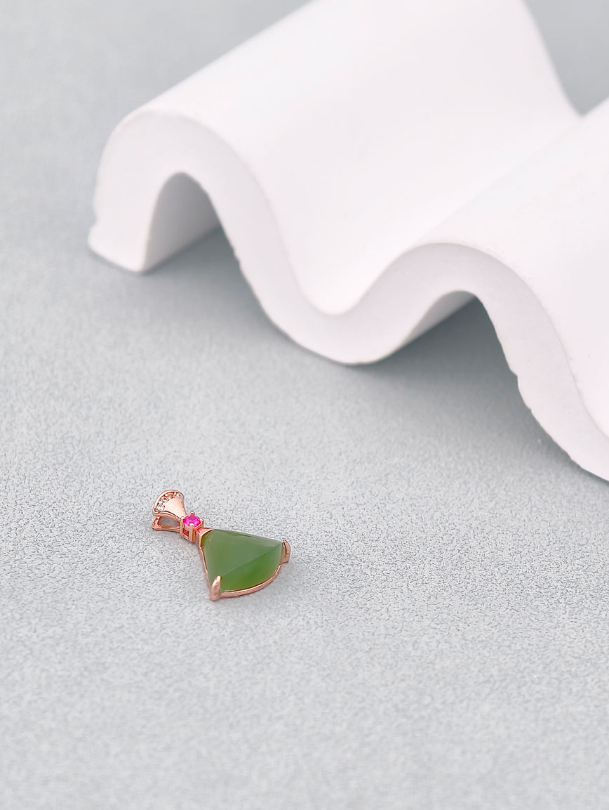 Natural Fan-shaped Jasper Pendant image