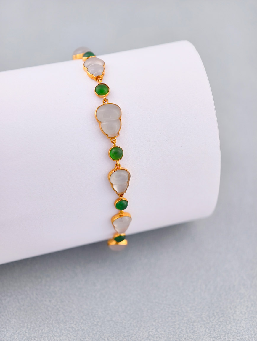 18K Gold Jadeite Gourd Bracelet image