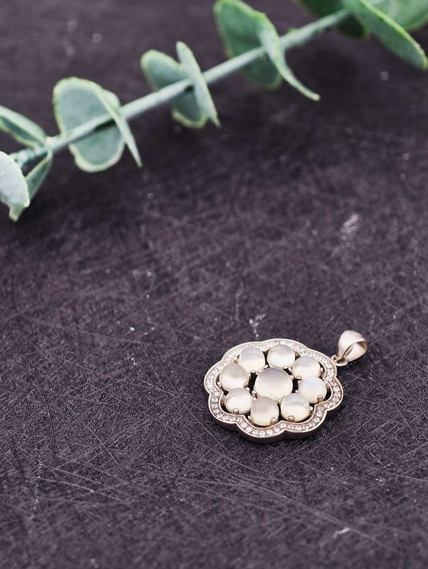 Natural Moonstone Delicate Style Pendant image