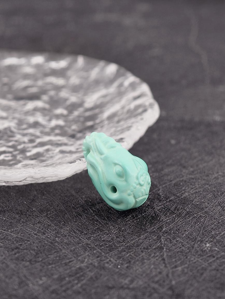 Natural Turquoise Elephant DIY Accessory image