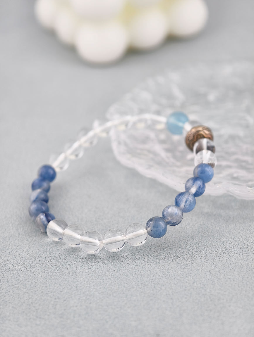 Clear Quartz and Kyanite Aquamarine Bracelet image