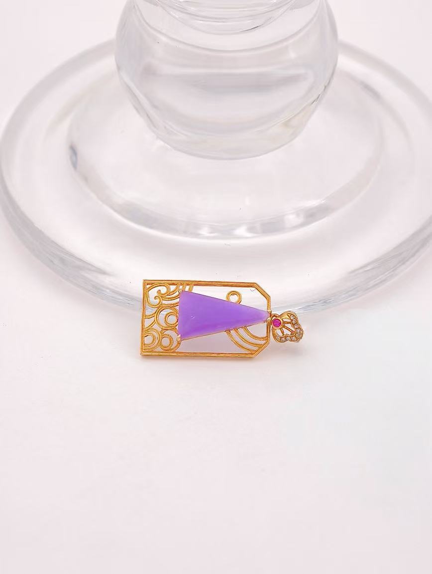 18K Gold Sugilite Pendant image