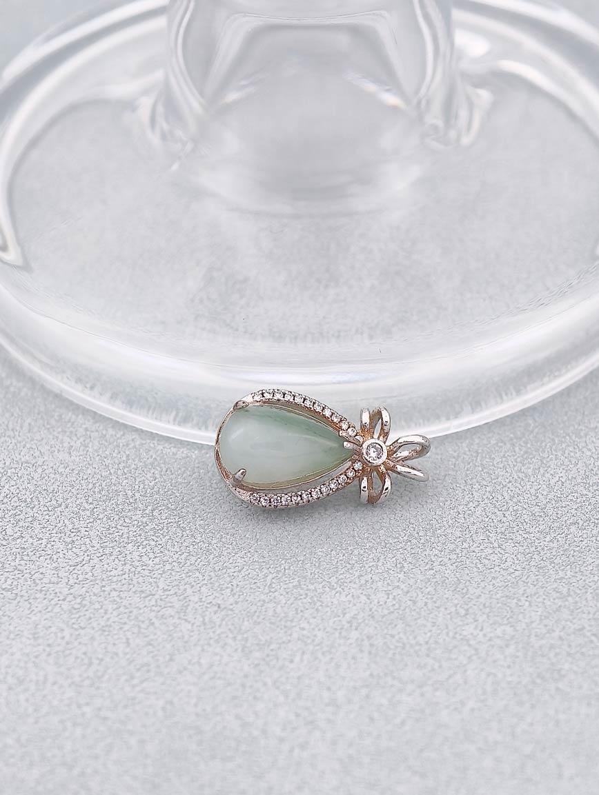 Natural Jadeite Delicate Style Sterling Silver Pendant image