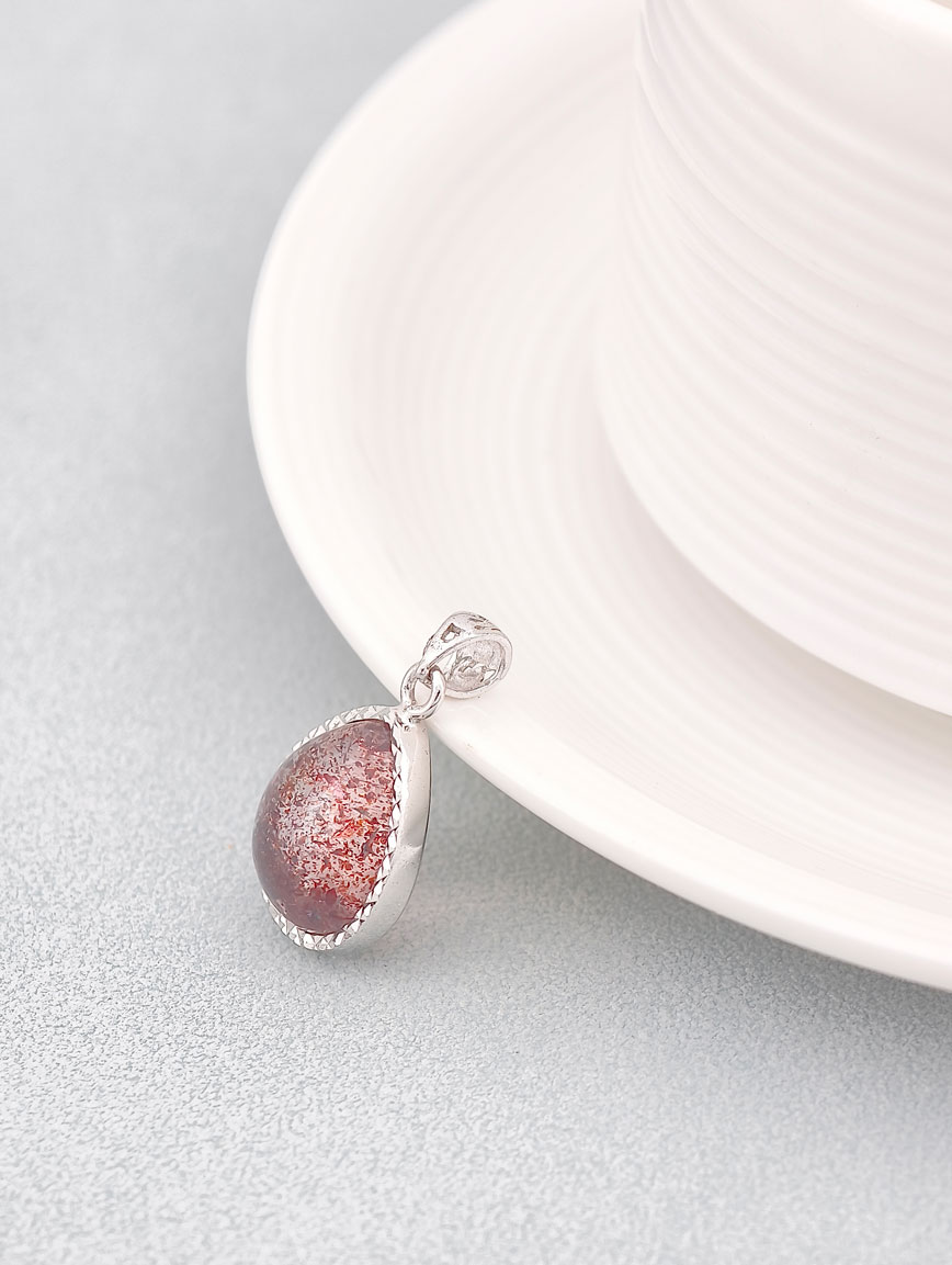 Natural Red Super Seven Pendant image