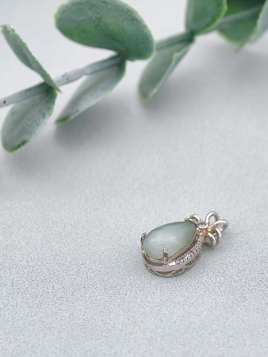 Natural Jadeite Delicate Style Sterling Silver Pendant image