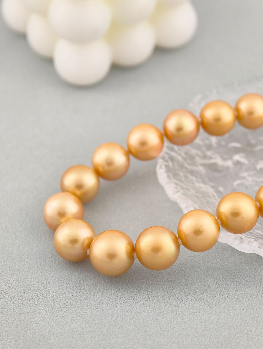 Natural South Sea Golden Pearl Necklace image
