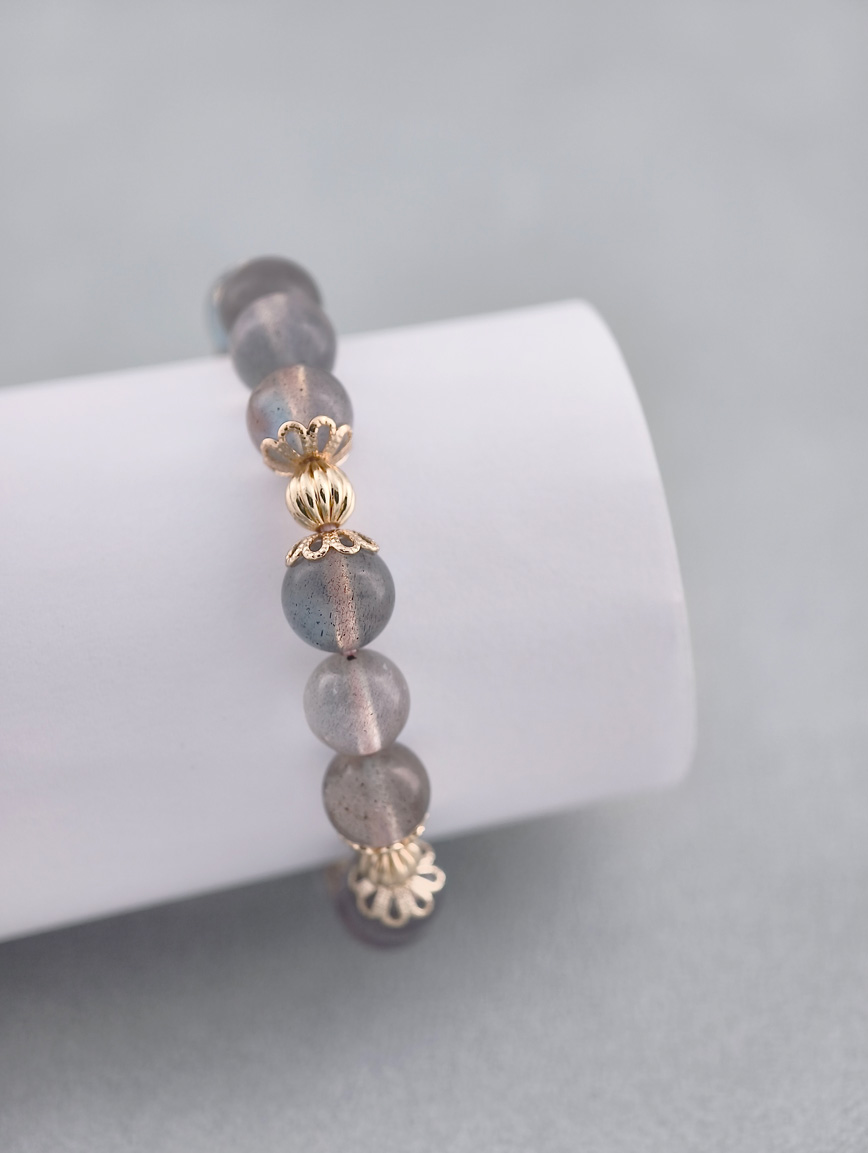 Natural Labradorite Delicate Style Bracelet image