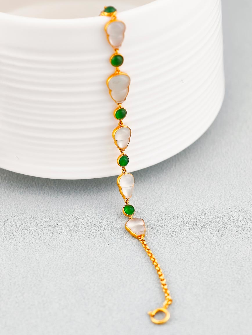 18K Gold Jadeite Gourd Bracelet image