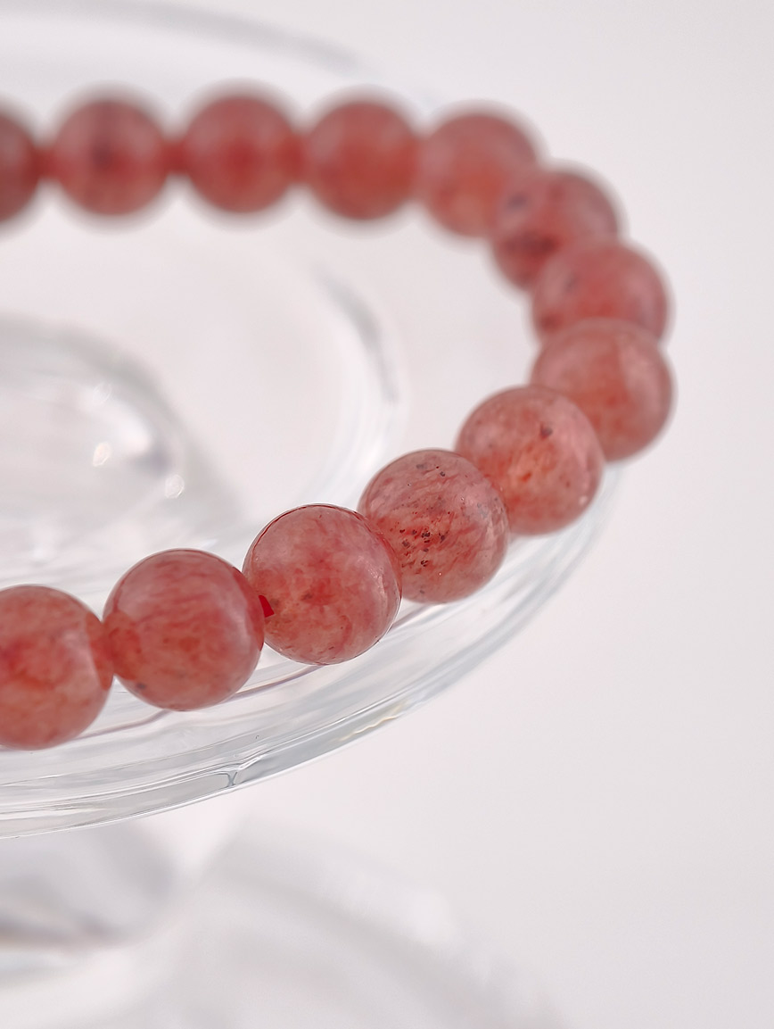 Natural Strawberry Quartz Simple Style Bracelet image