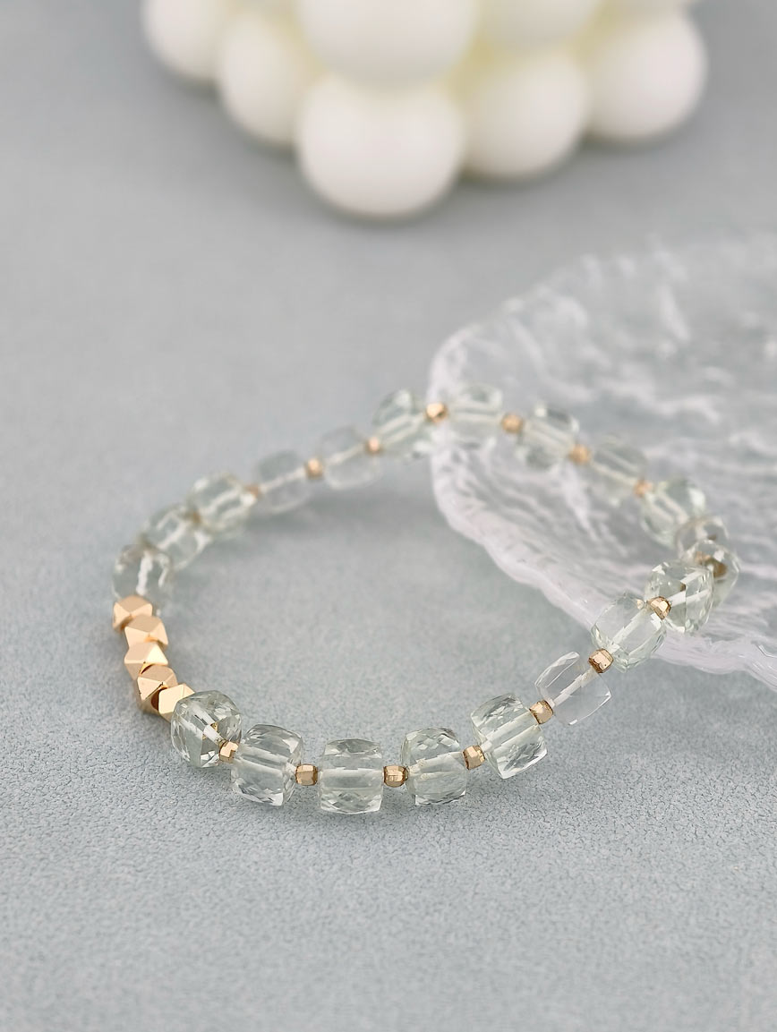 Natural Green Crystal Bracelet image
