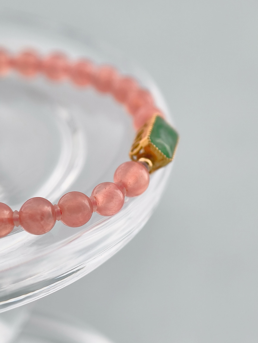 Natural Rhodochrosite and 18K Gold Inlaid Jadeite Bracelet image