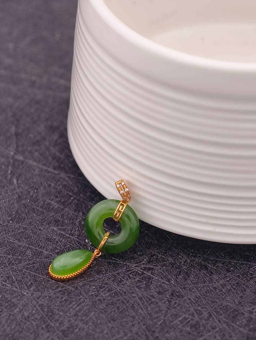 18K Gold Natural Jasper Pendant image