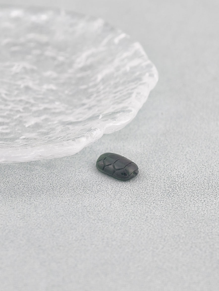 Natural Three Colors of Tourmaline Tortoise Shell DIY Accessory image