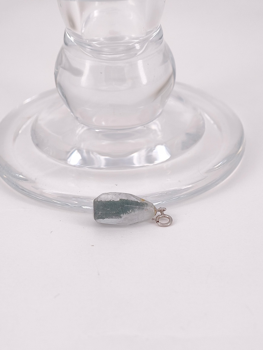 Natural Green Phantom Simple Style Pendant image