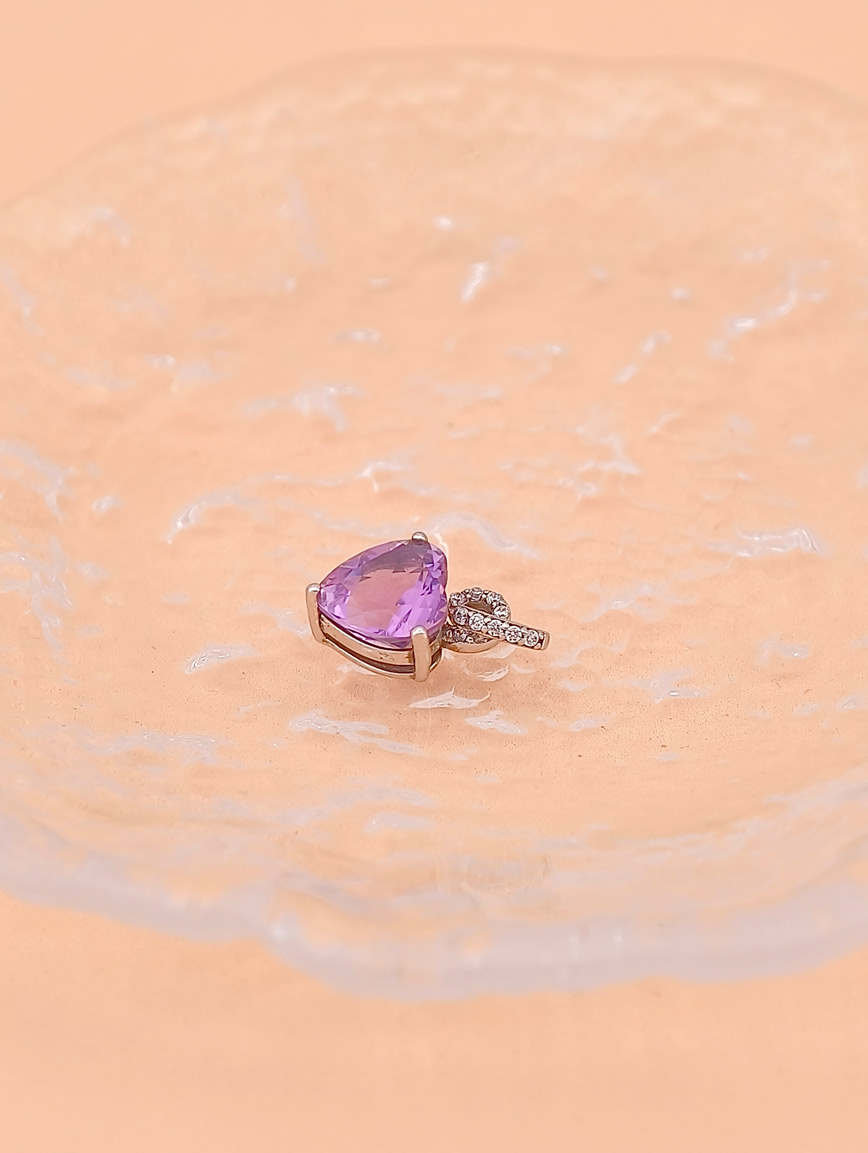 Heart Amethyst Pendant image