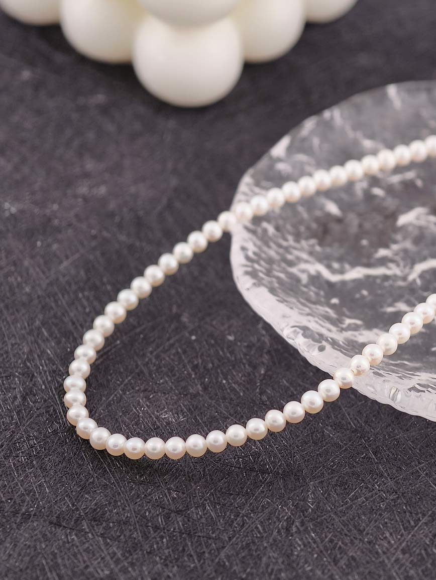 Freshwater Pearl Necklace image
