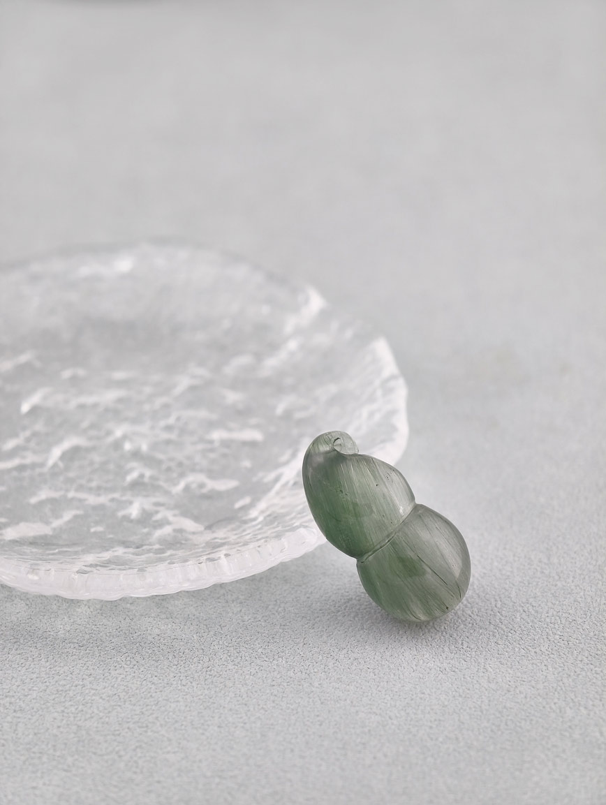 Natural Green Rutilated Quartz Gourd DIY Accessory image