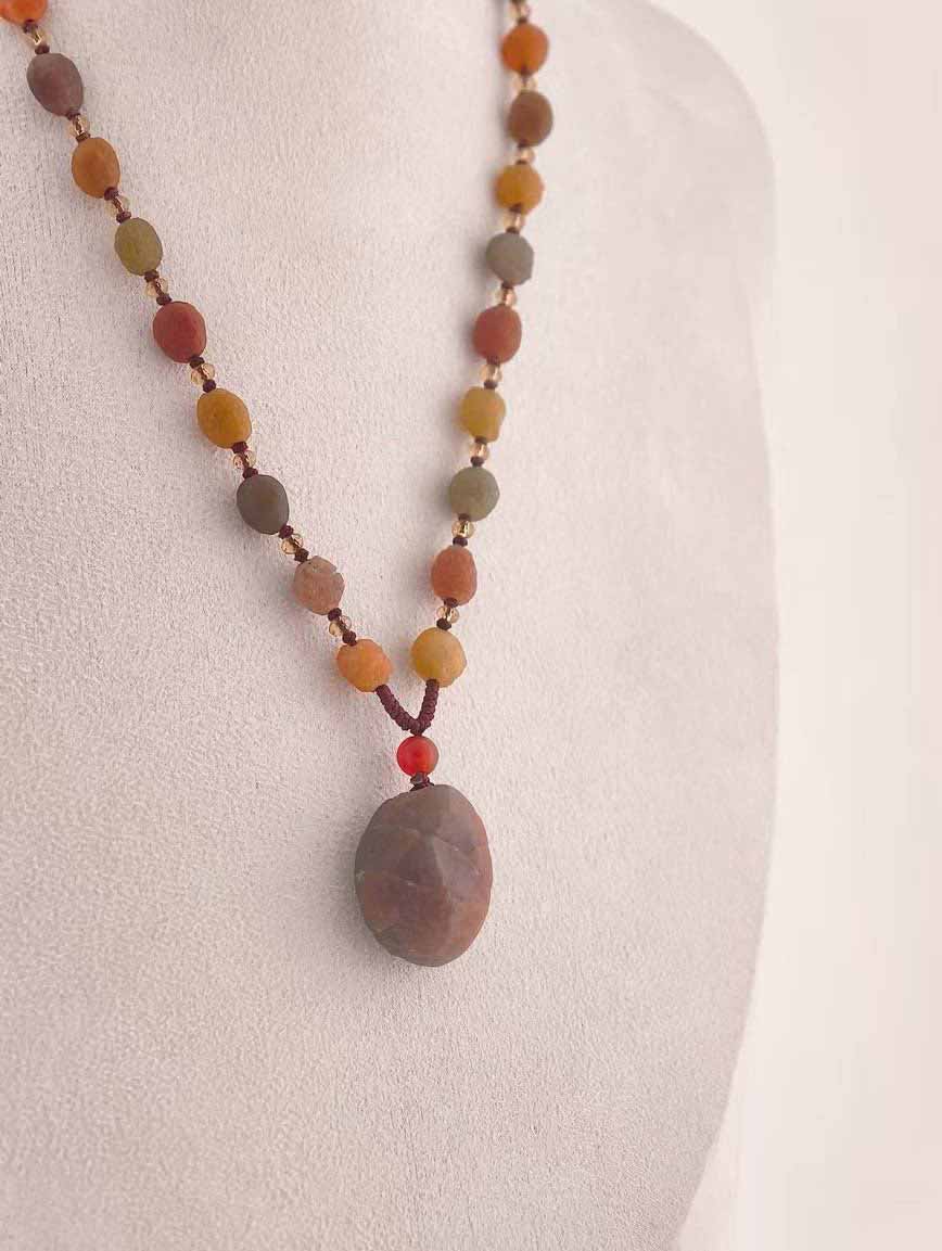 Natural Alxa Agate Necklace